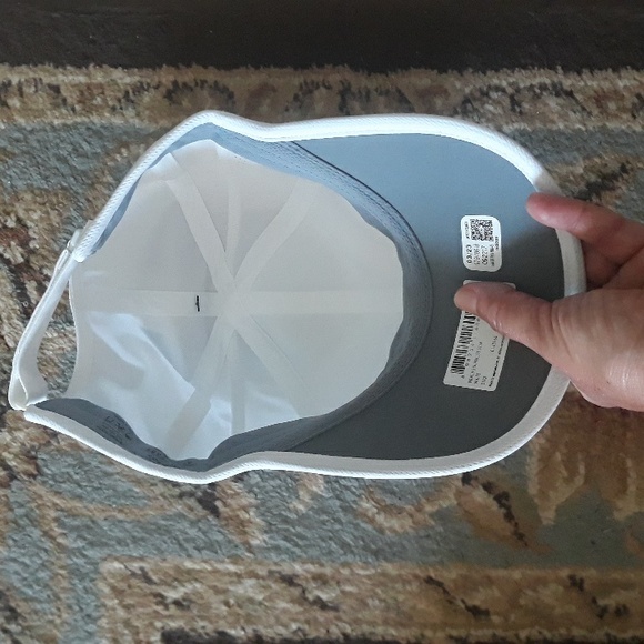 2x*Host Pick*Adidas Aeroready ladies hat - Picture 10 of 16